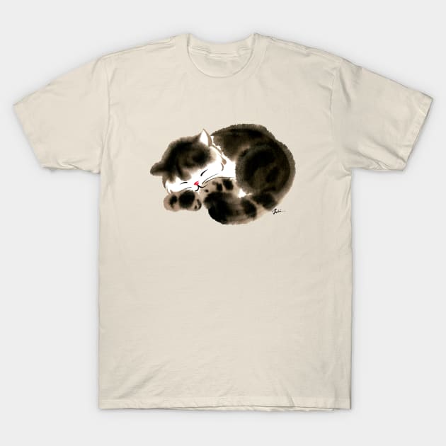 Fluffy sleeping cat T-Shirt by juliewu